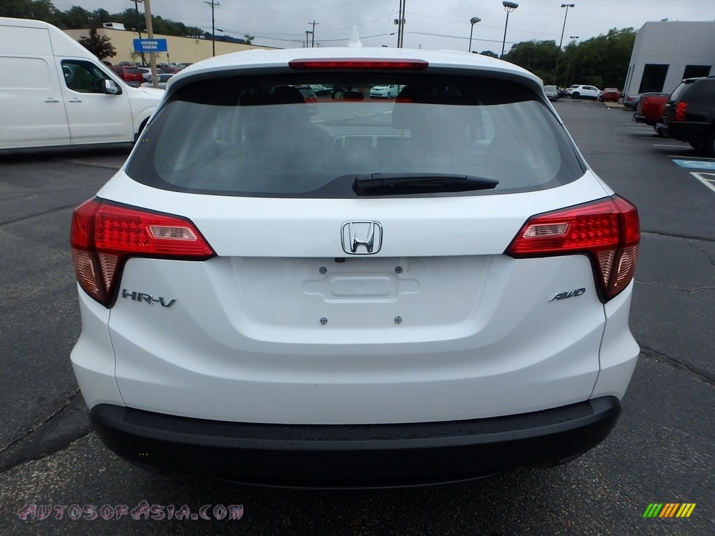 2016 HR-V LX AWD - White Orchid Pearl / Gray photo #6