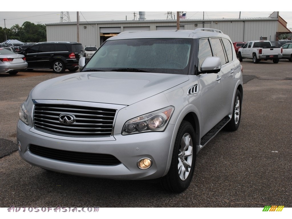 Liquid Platinum / Graphite Infiniti QX 56