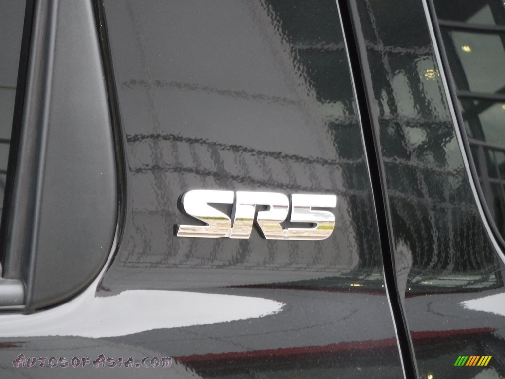 2012 Sequoia SR5 4WD - Black / Sand Beige photo #8