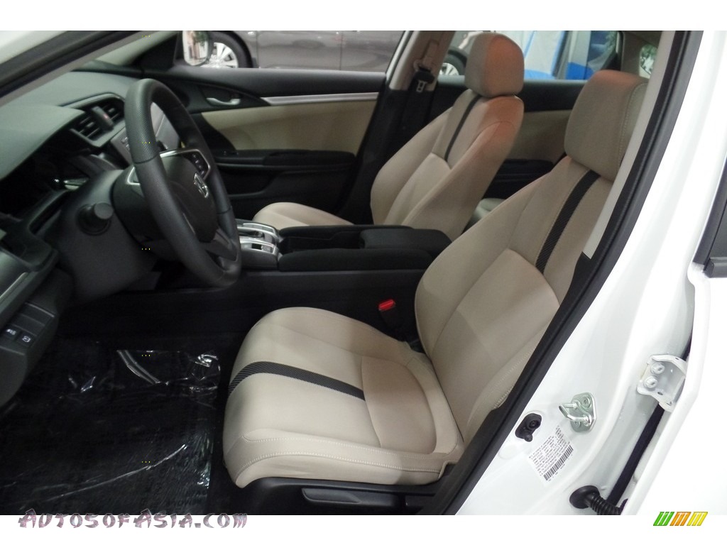 2018 Civic LX Sedan - Taffeta White / Ivory photo #25