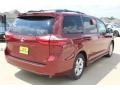 Toyota Sienna LE Salsa Red Pearl photo #8