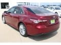 Toyota Camry XLE Ruby Flare Pearl photo #6