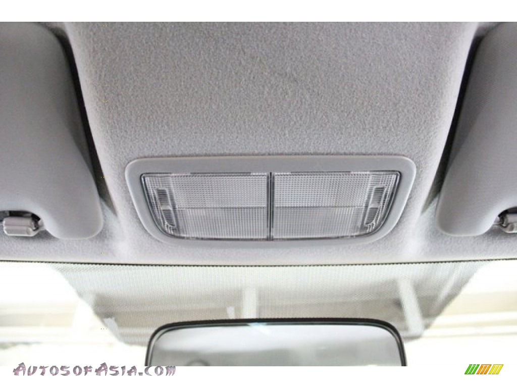 2012 Civic LX Sedan - Alabaster Silver Metallic / Gray photo #26