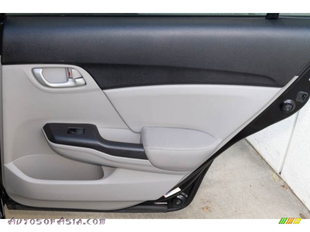 2015 Civic LX Sedan - Crystal Black Pearl / Gray photo #28