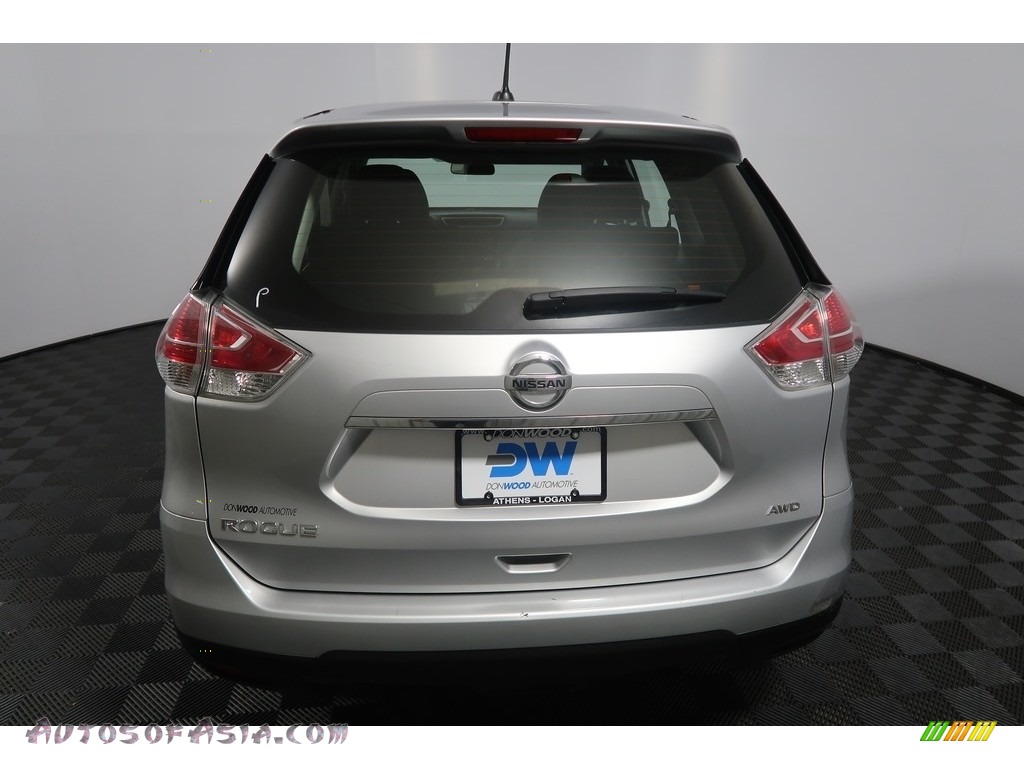 2015 Rogue S AWD - Brilliant Silver / Charcoal photo #10