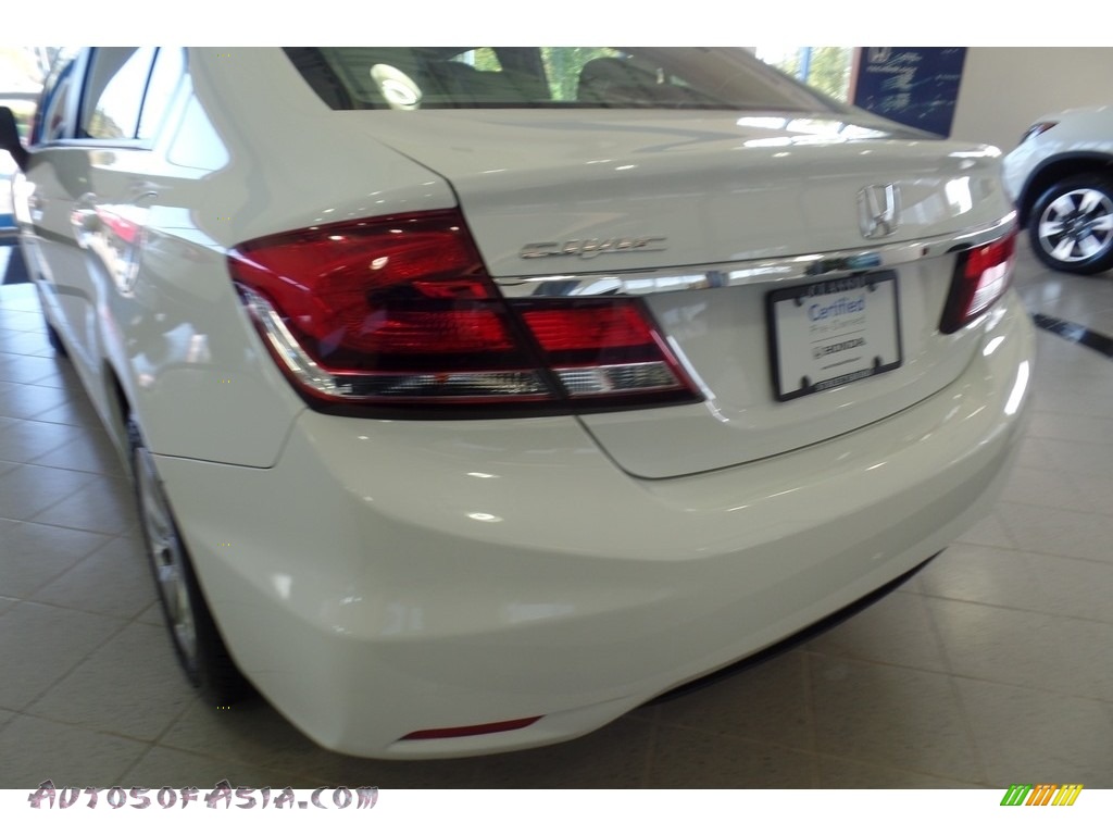 2015 Civic LX Sedan - Taffeta White / Beige photo #9