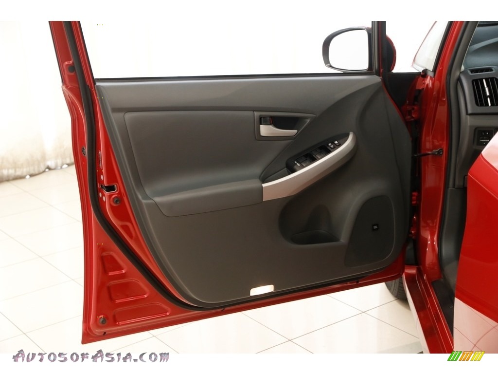 2010 Prius Hybrid IV - Barcelona Red Metallic / Dark Gray photo #4