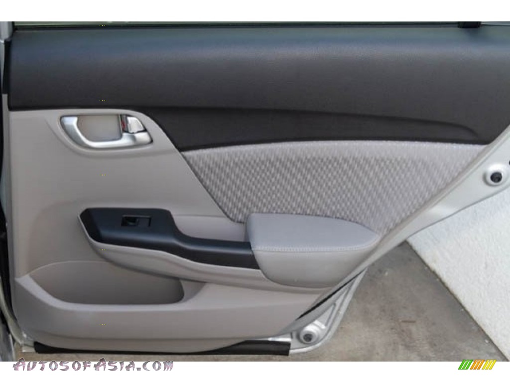 2015 Civic EX Sedan - Alabaster Silver Metallic / Gray photo #32