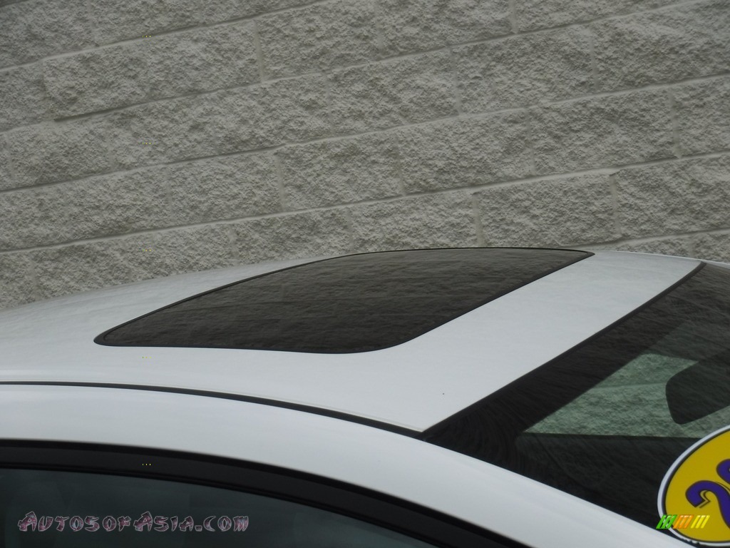 2012 Civic EX Sedan - Taffeta White / Beige photo #4