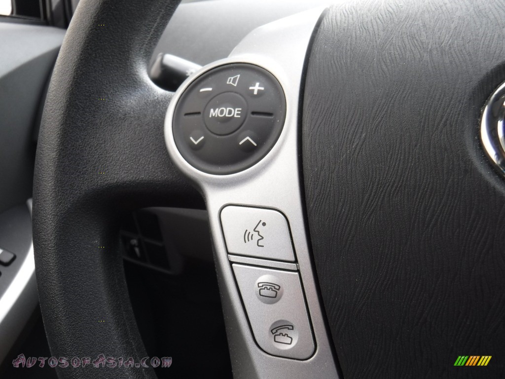 2011 Prius Hybrid III - Winter Gray Metallic / Dark Gray photo #17