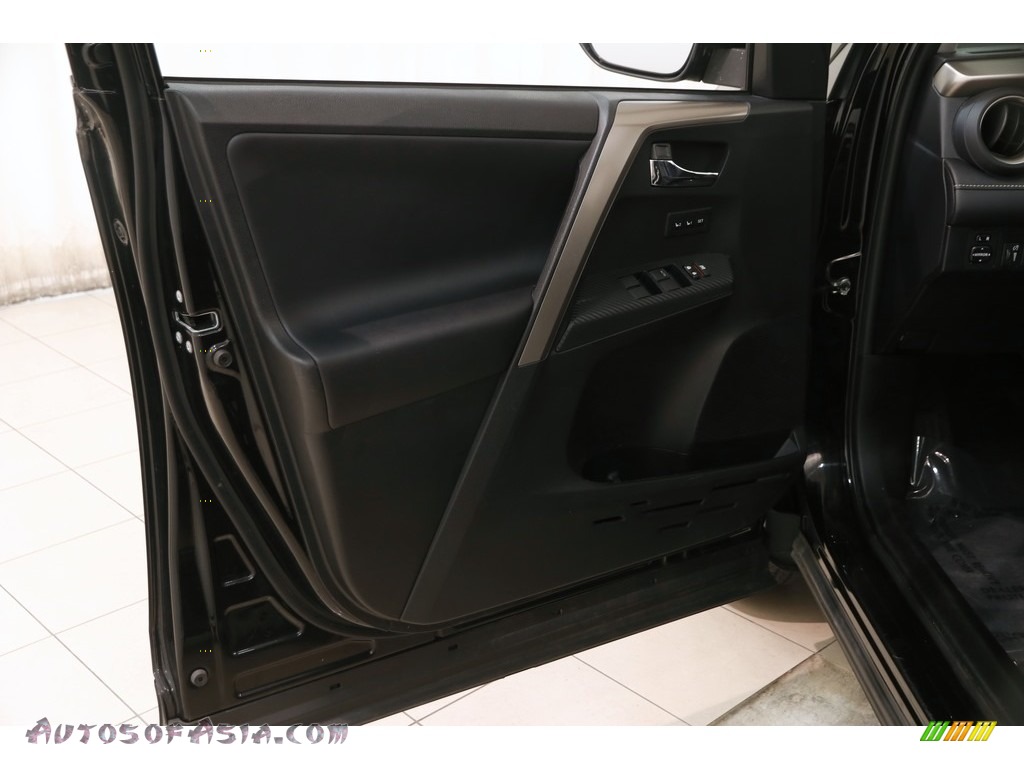 2015 RAV4 Limited AWD - Black / Black photo #4