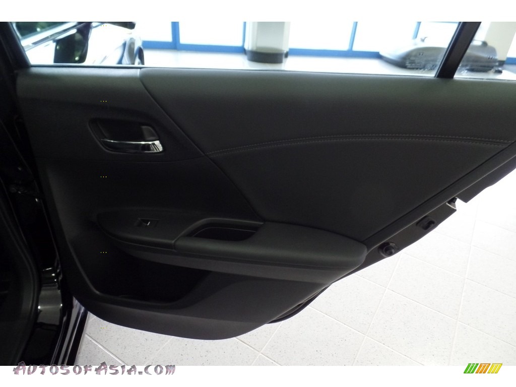 2017 Accord EX Sedan - Crystal Black Pearl / Black photo #18