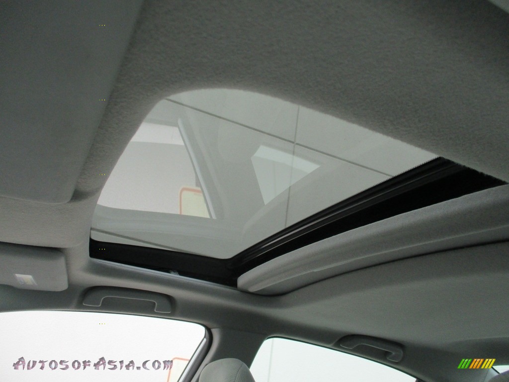 2012 Civic EX Sedan - Taffeta White / Gray photo #11