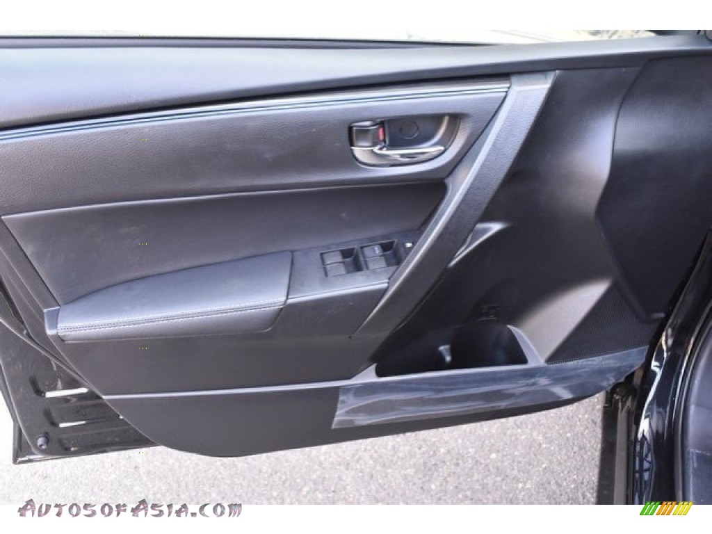 2019 Corolla SE - Black Sand Pearl / Steel Gray photo #19