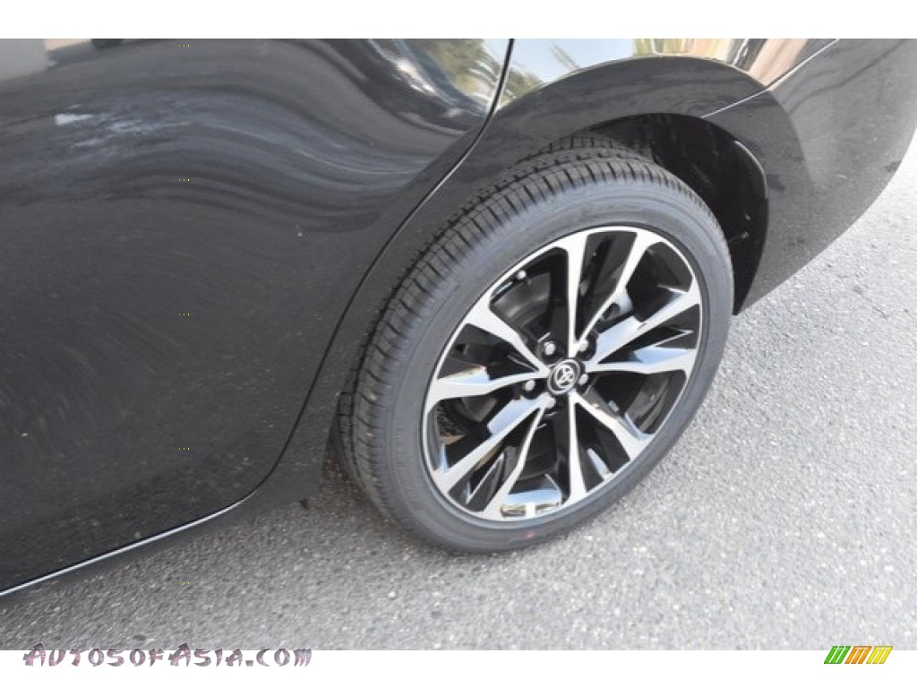 2019 Corolla SE - Black Sand Pearl / Steel Gray photo #33