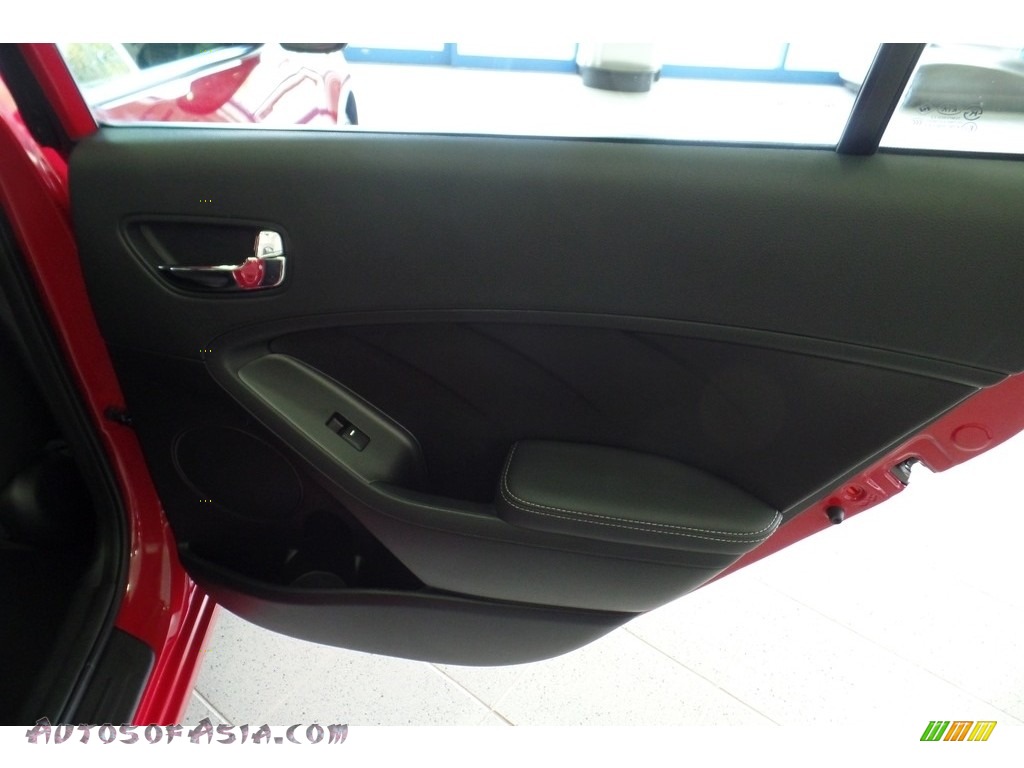 2016 Forte LX Sedan - Crimson Red / Black photo #17