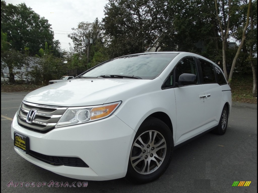 Taffeta White / Gray Honda Odyssey EX-L
