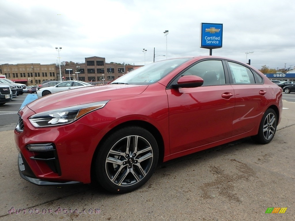 2019 Forte S - Currant Red / Black photo #6