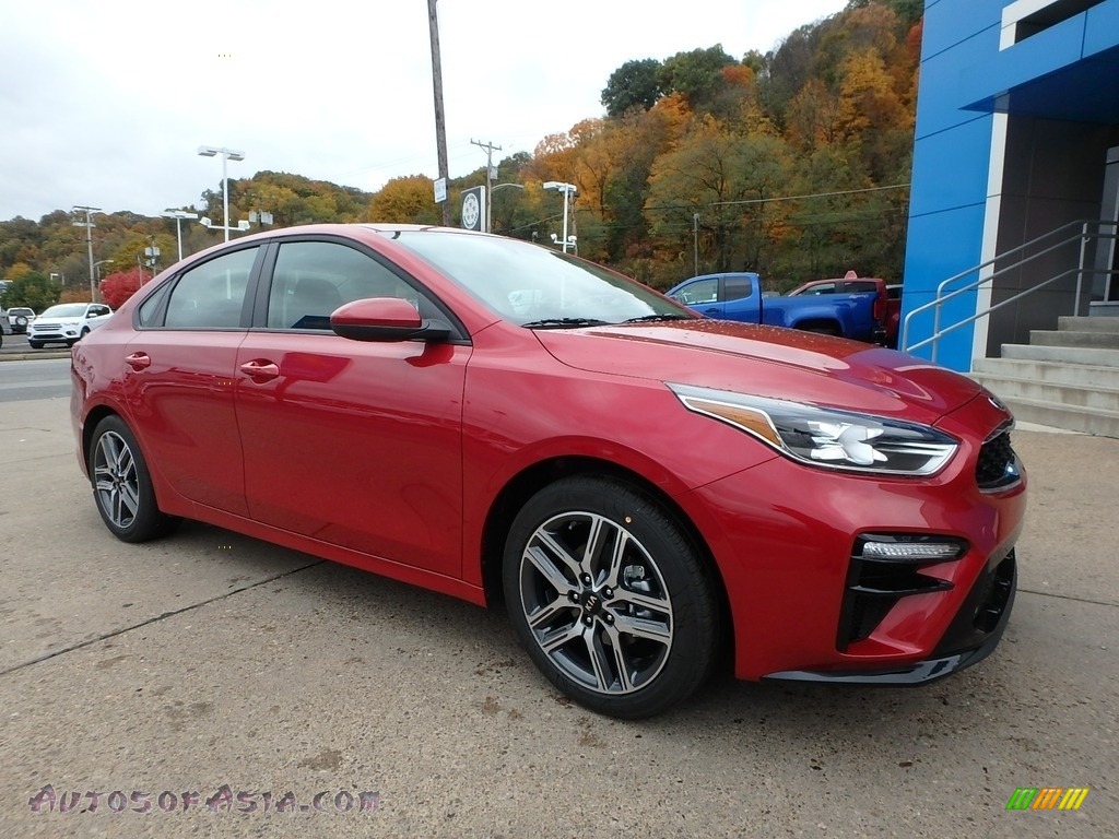 2019 Forte S - Currant Red / Black photo #8