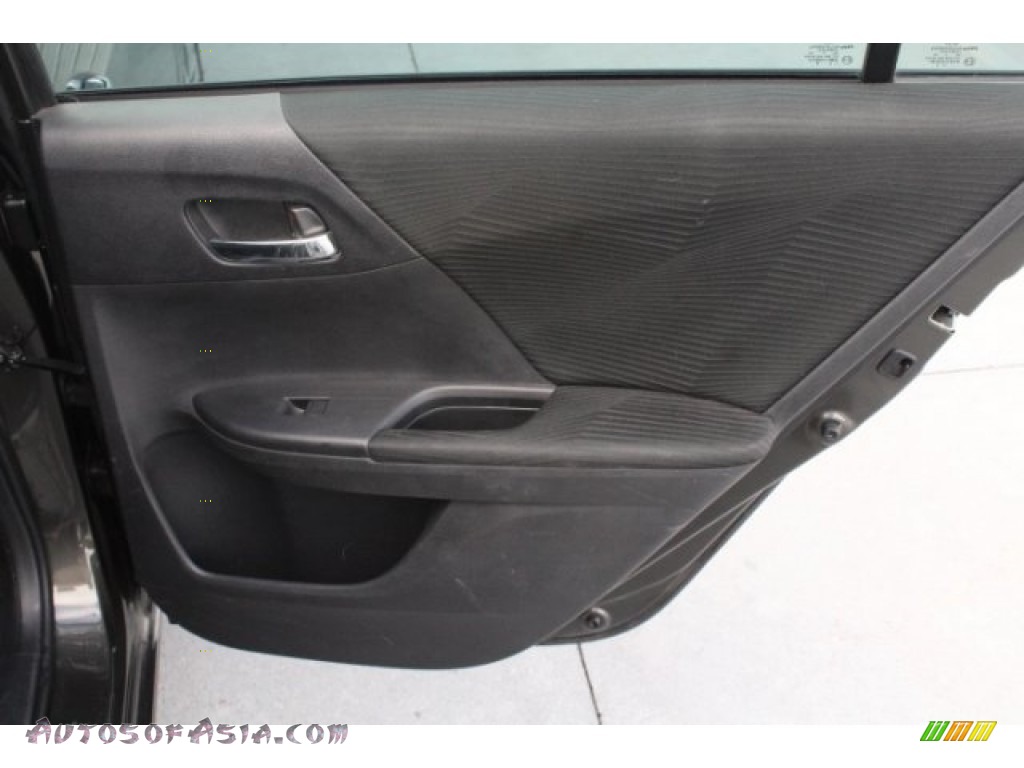2014 Accord LX Sedan - Crystal Black Pearl / Black photo #30