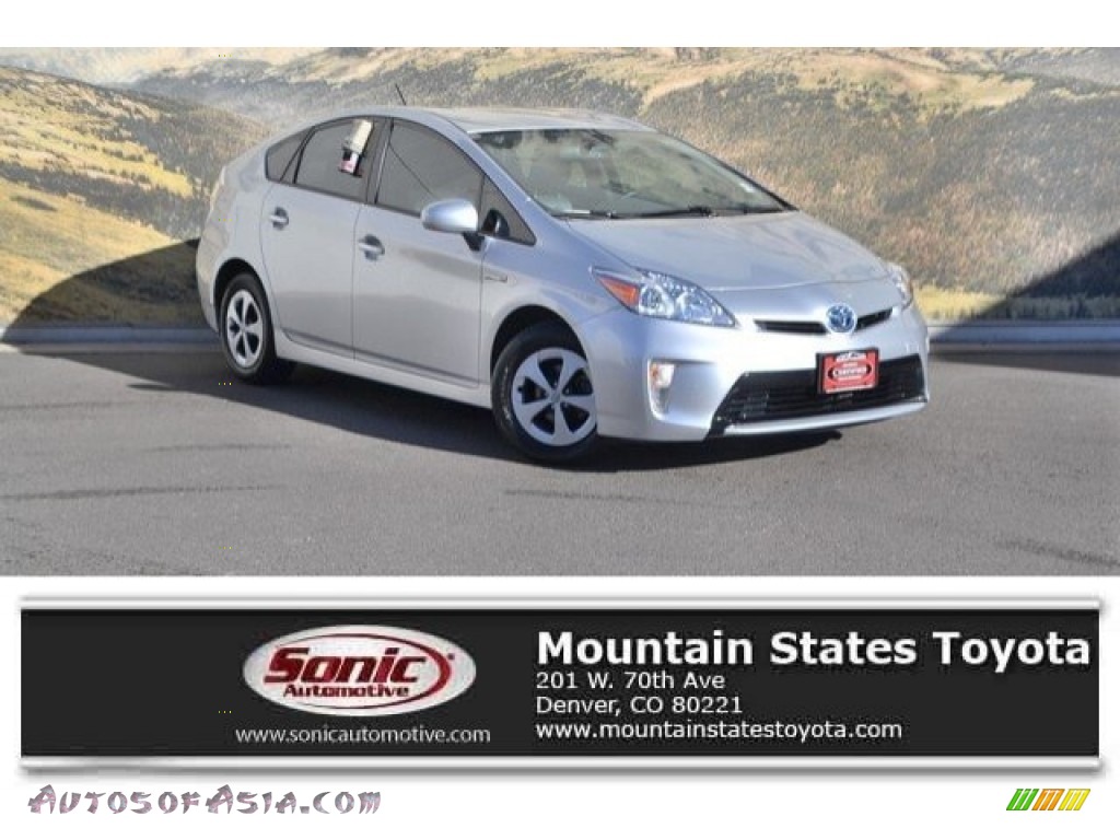 2015 Prius Four Hybrid - Classic Silver Metallic / Black photo #1