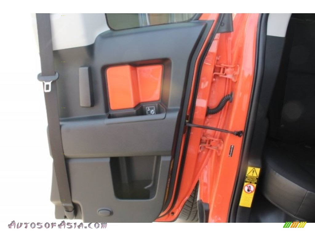2014 FJ Cruiser 4WD - Magma Orange / Dark Charcoal photo #30