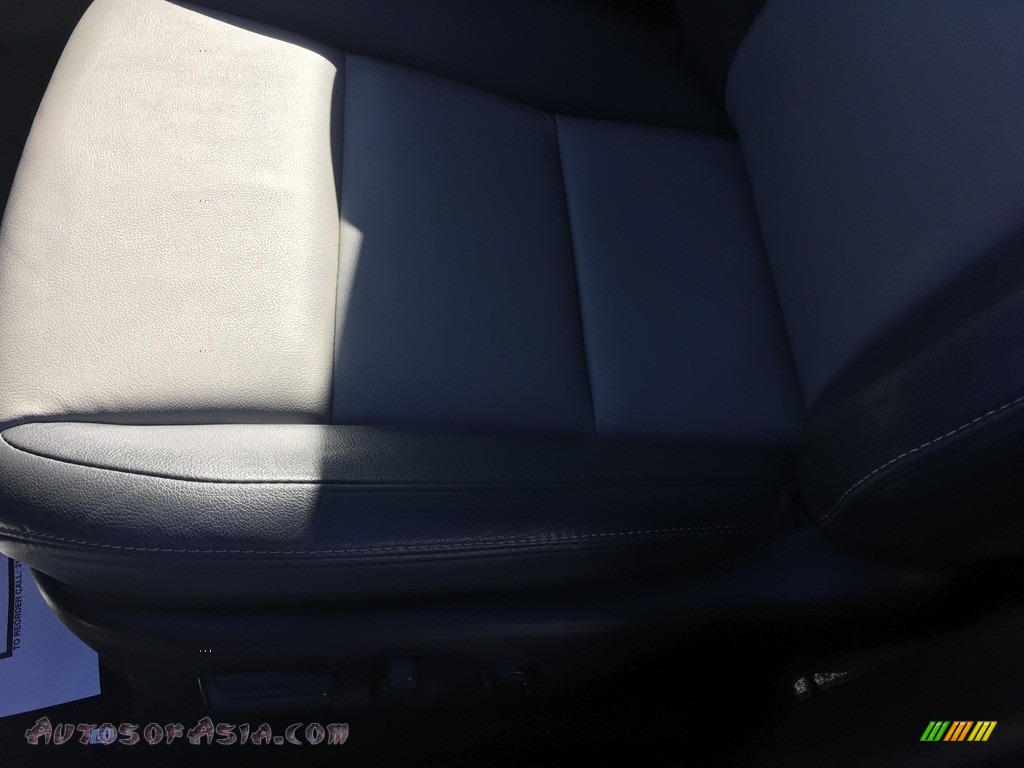 2013 RAV4 Limited AWD - Blizzard White Pearl / Black photo #36