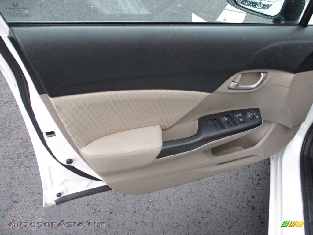 2015 Civic LX Sedan - Taffeta White / Beige photo #9