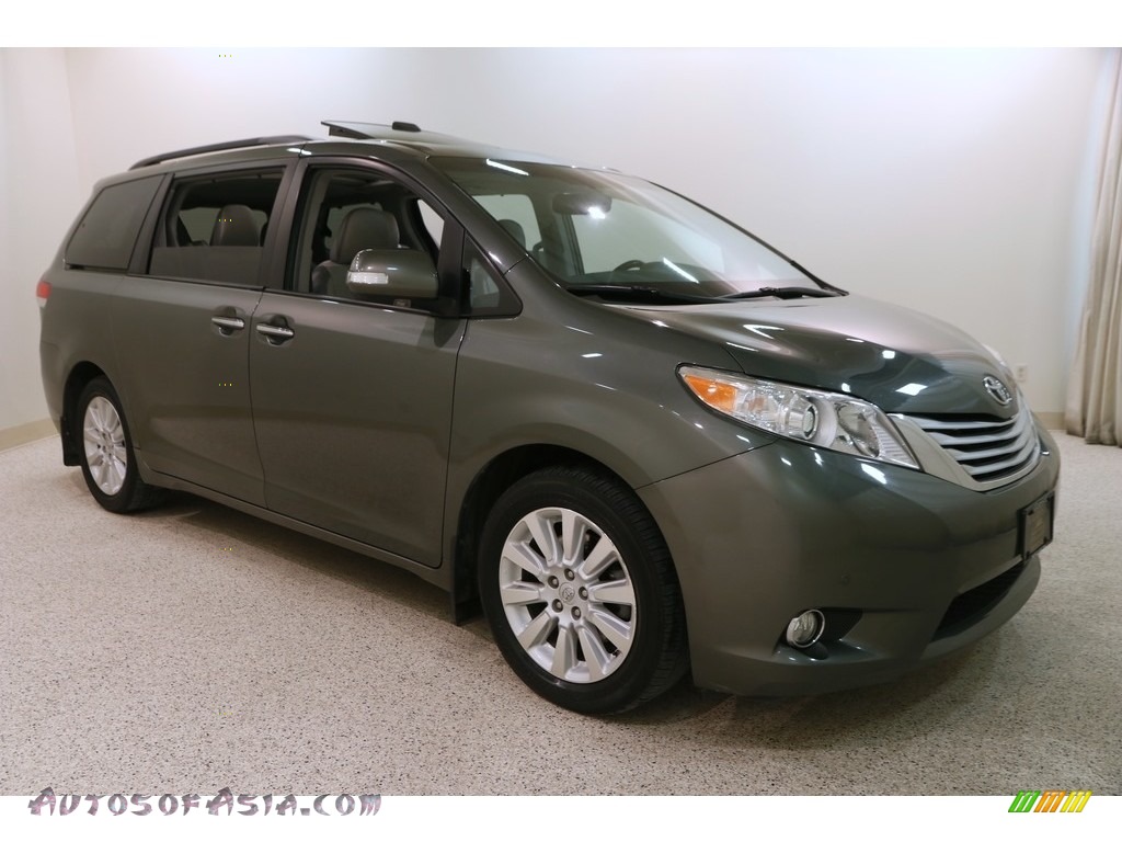 Cypress Green Pearl / Light Gray Toyota Sienna Limited AWD