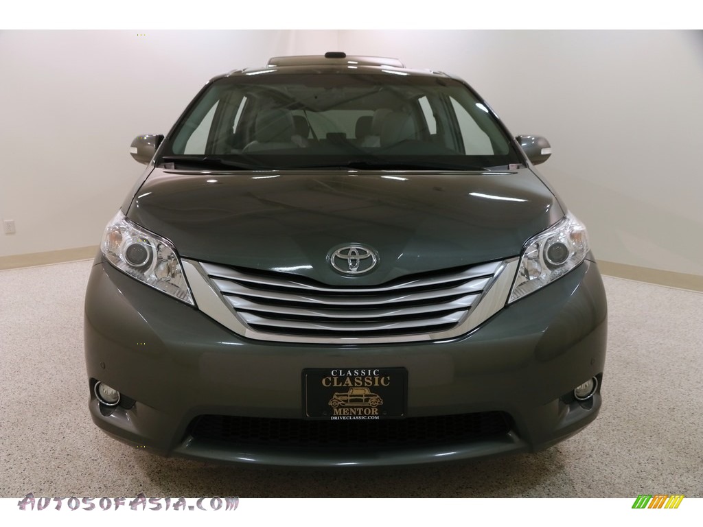 2013 Sienna Limited AWD - Cypress Green Pearl / Light Gray photo #2