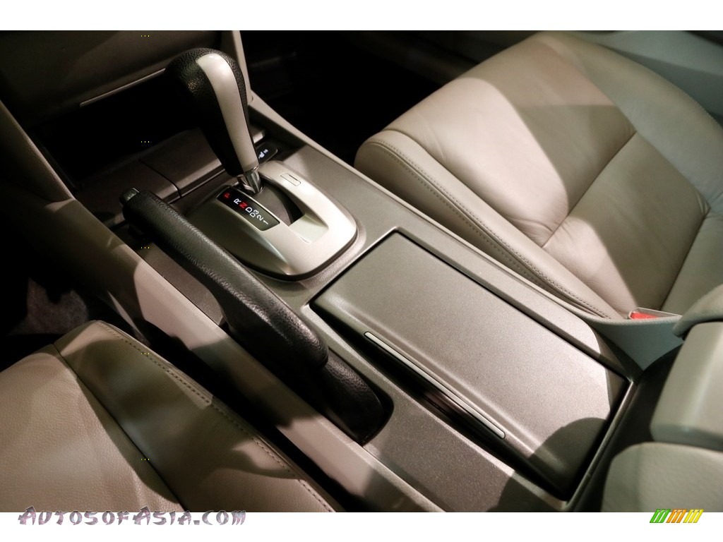 2011 Accord EX-L Sedan - Alabaster Silver Metallic / Black photo #11