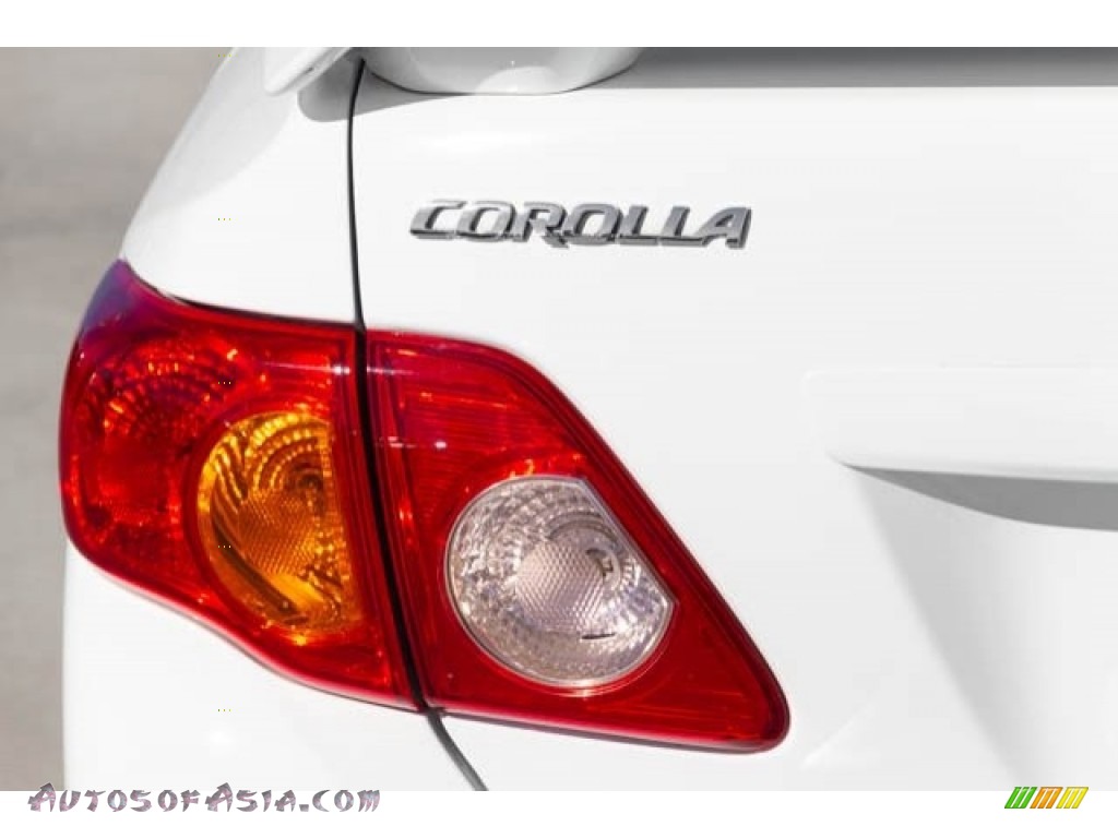 2009 Corolla XRS - Super White / Dark Charcoal photo #11