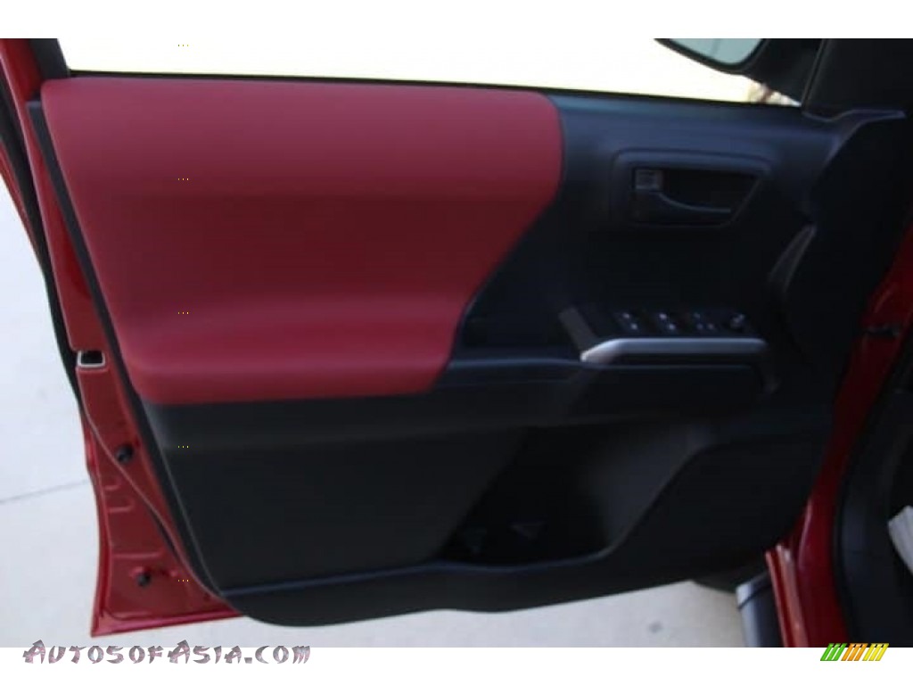 2019 Tacoma SR5 Double Cab - Barcelona Red Metallic / Black photo #9