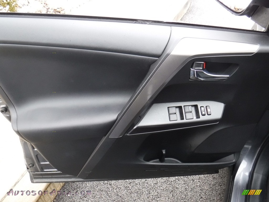 2016 RAV4 XLE AWD - Magnetic Gray Metallic / Black photo #12