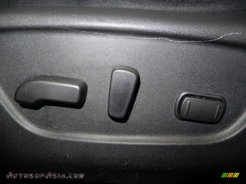 2014 Rogue SV AWD - Gun Metallic / Charcoal photo #16