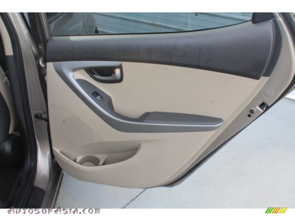 2014 Elantra SE Sedan - Bronze / Gray photo #19
