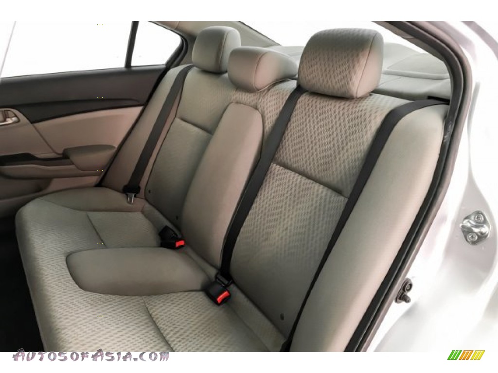 2015 Civic LX Sedan - Alabaster Silver Metallic / Gray photo #17