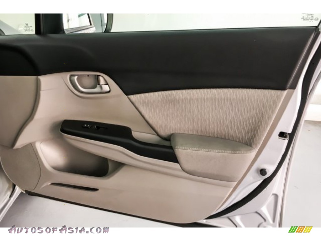 2015 Civic LX Sedan - Alabaster Silver Metallic / Gray photo #30