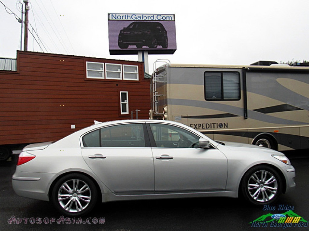 2011 Genesis 4.6 Sedan - Platinum Metallic / Jet Black photo #6