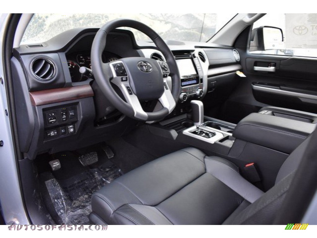 2019 Tundra Limited Double Cab 4x4 - Cement / Black photo #5