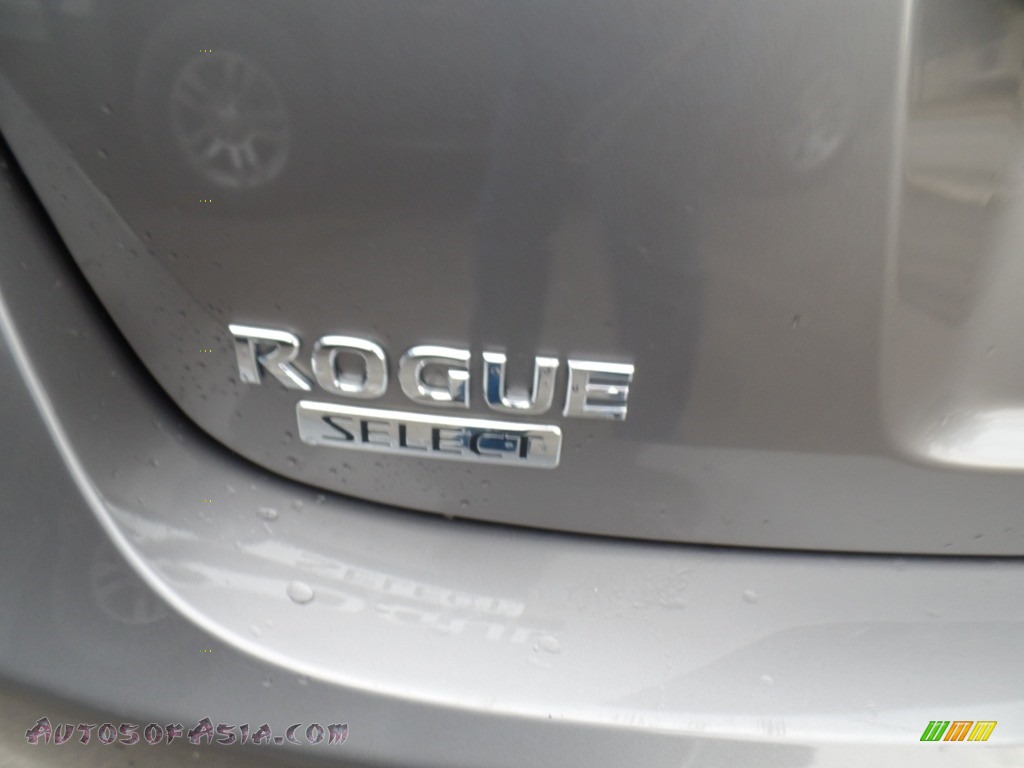 2015 Rogue Select S AWD - Platinum Graphite / Black photo #10