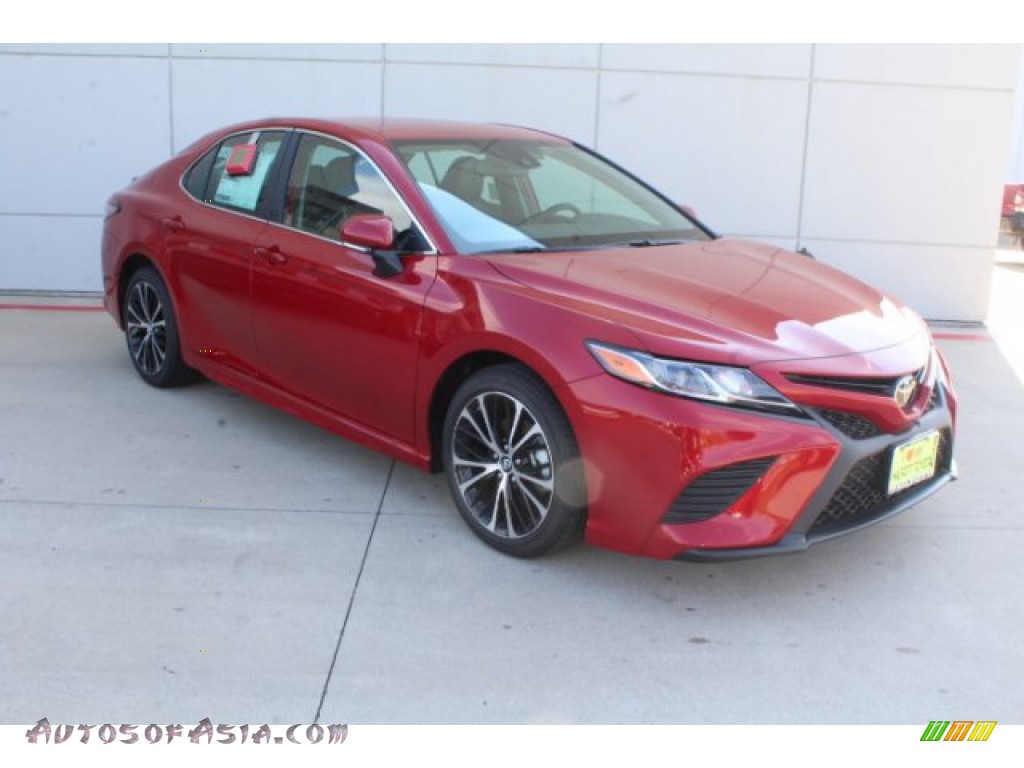 2019 Camry SE - Ruby Flare Pearl / Black photo #2