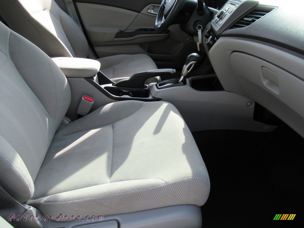 2012 Civic LX Sedan - Polished Metal Metallic / Gray photo #13