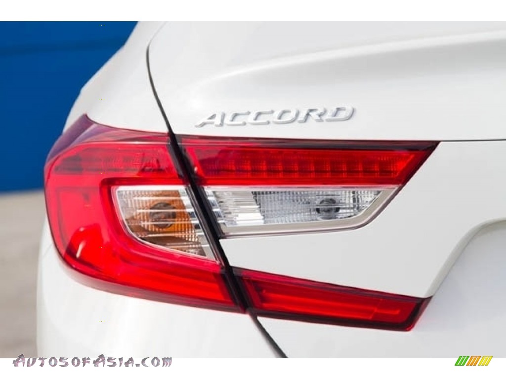 2019 Accord LX Sedan - Platinum White Pearl / Black photo #7