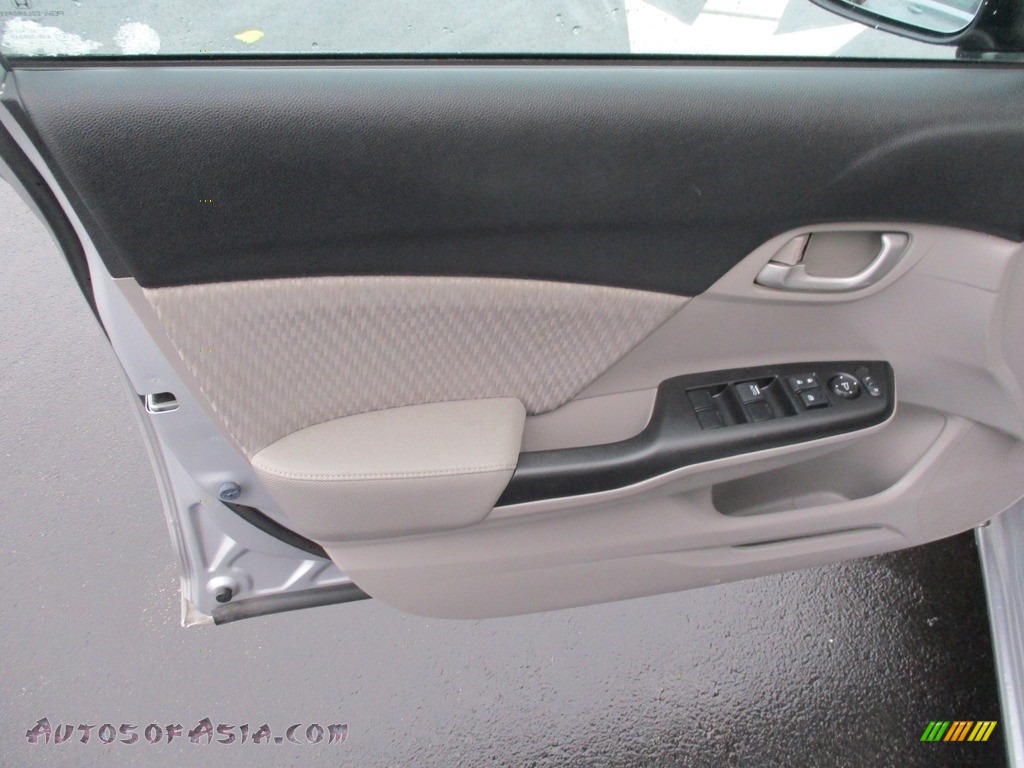 2015 Civic LX Sedan - Alabaster Silver Metallic / Gray photo #9
