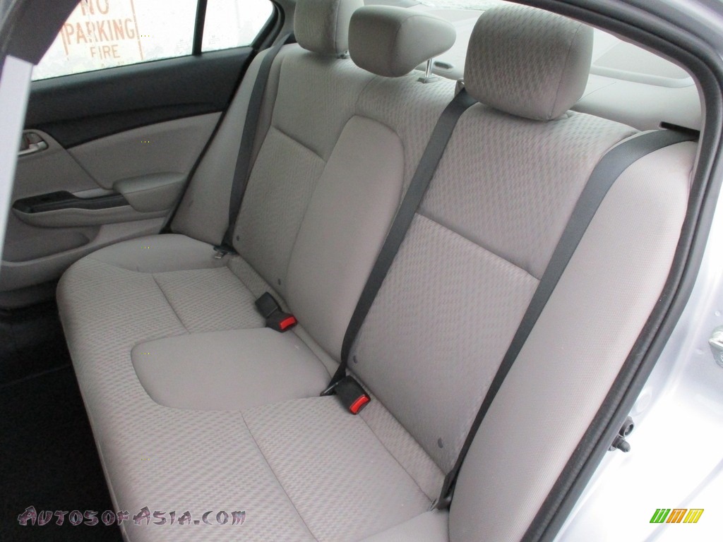 2015 Civic LX Sedan - Alabaster Silver Metallic / Gray photo #11