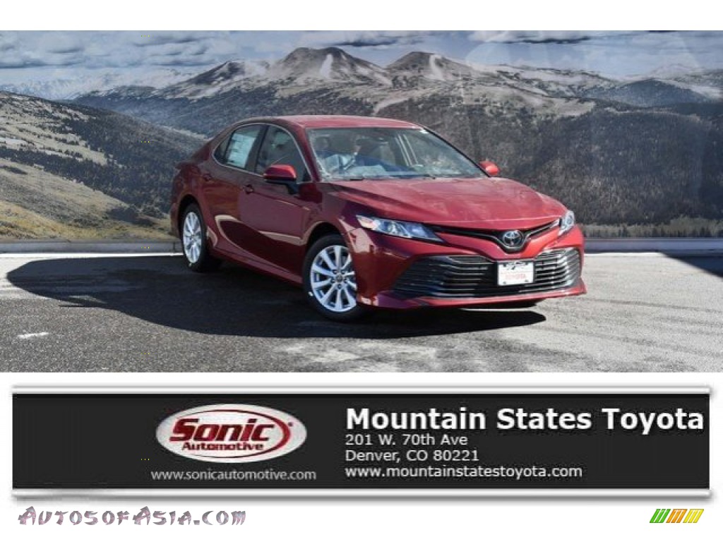 2019 Camry LE - Ruby Flare Pearl / Black photo #1