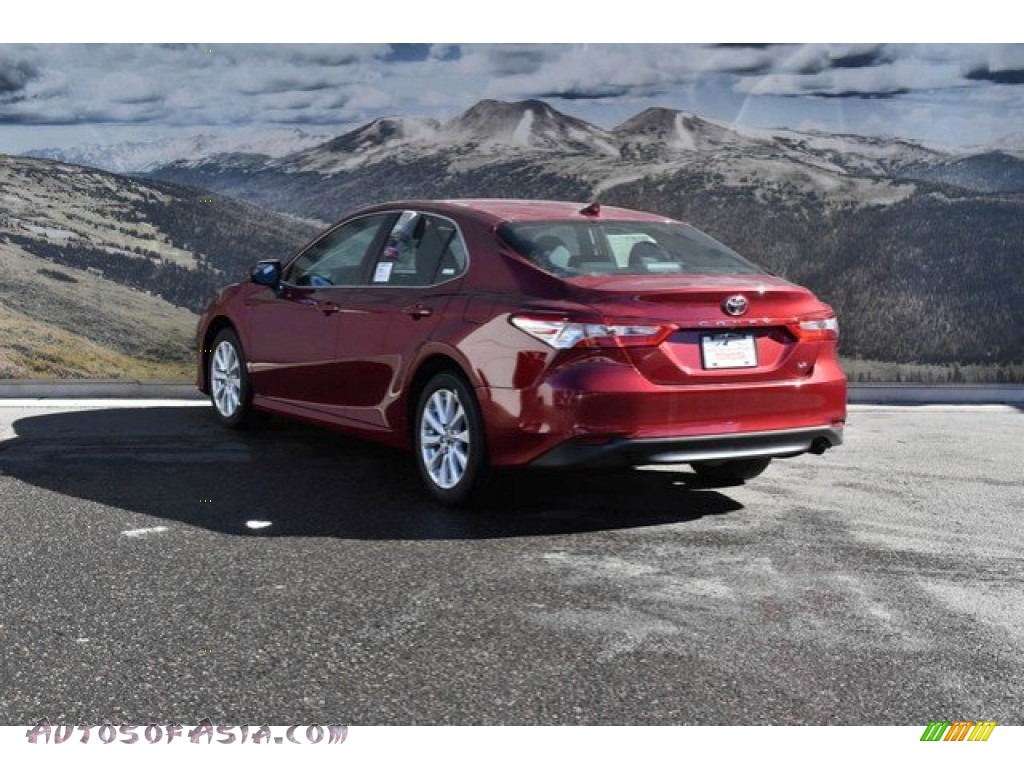 2019 Camry LE - Ruby Flare Pearl / Black photo #3