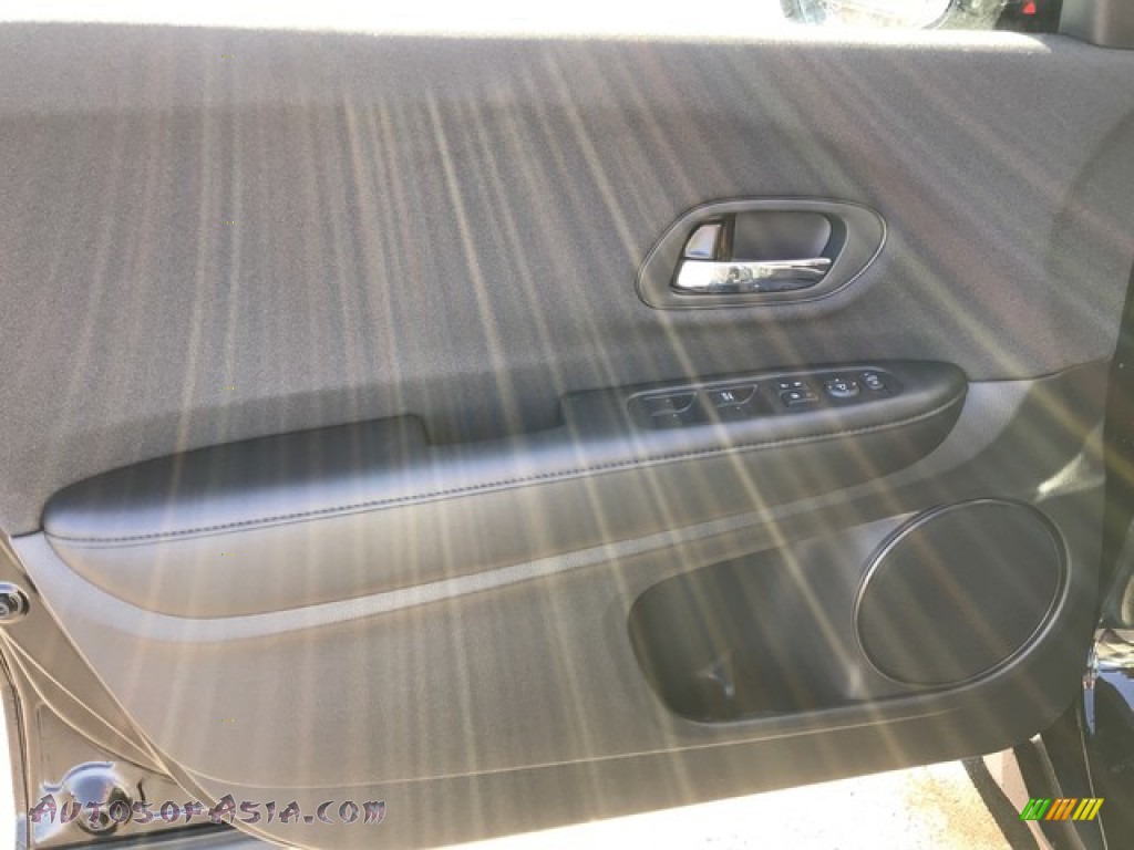 2019 HR-V LX AWD - Crystal Black Pearl / Black photo #14