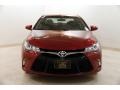 Toyota Camry SE Ruby Flare Pearl photo #2